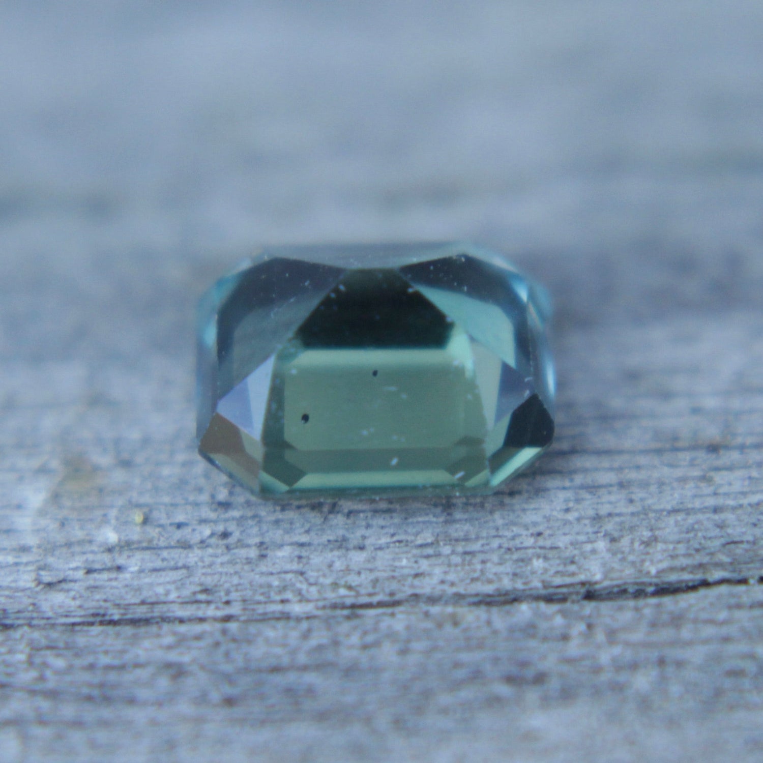 Natural Green Sapphire Sapphirepal