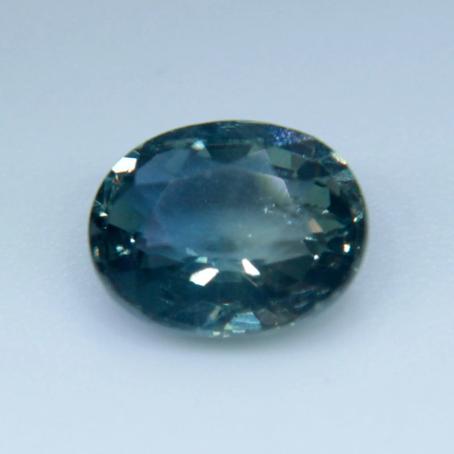 Natural Green Sapphire gems-756e