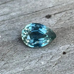 Natural Green Sapphire gems-756e