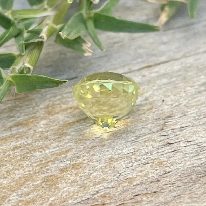 Natural Lemon Sapphire gems-756e