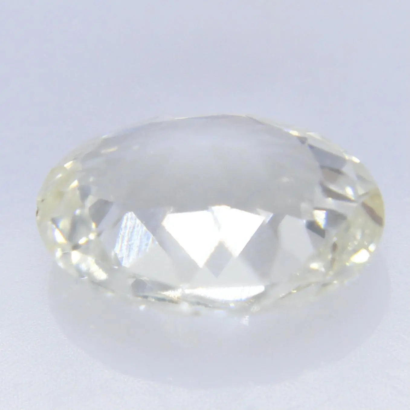 Natural Pale Champagne Sapphire gems-756e