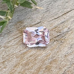 Natural Pale Pink Sapphire gems-756e