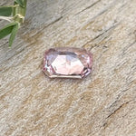 Natural Pale Pink Sapphire gems-756e