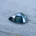 Natural Parti Sapphire gems-756e