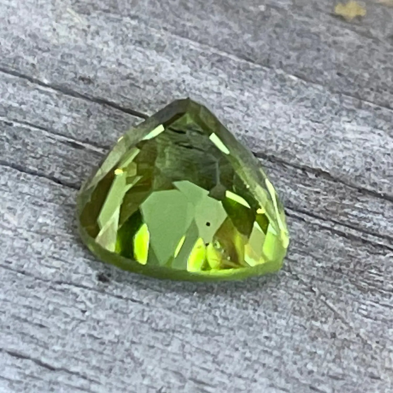 Natural Peridot Sapphire Pal Australia