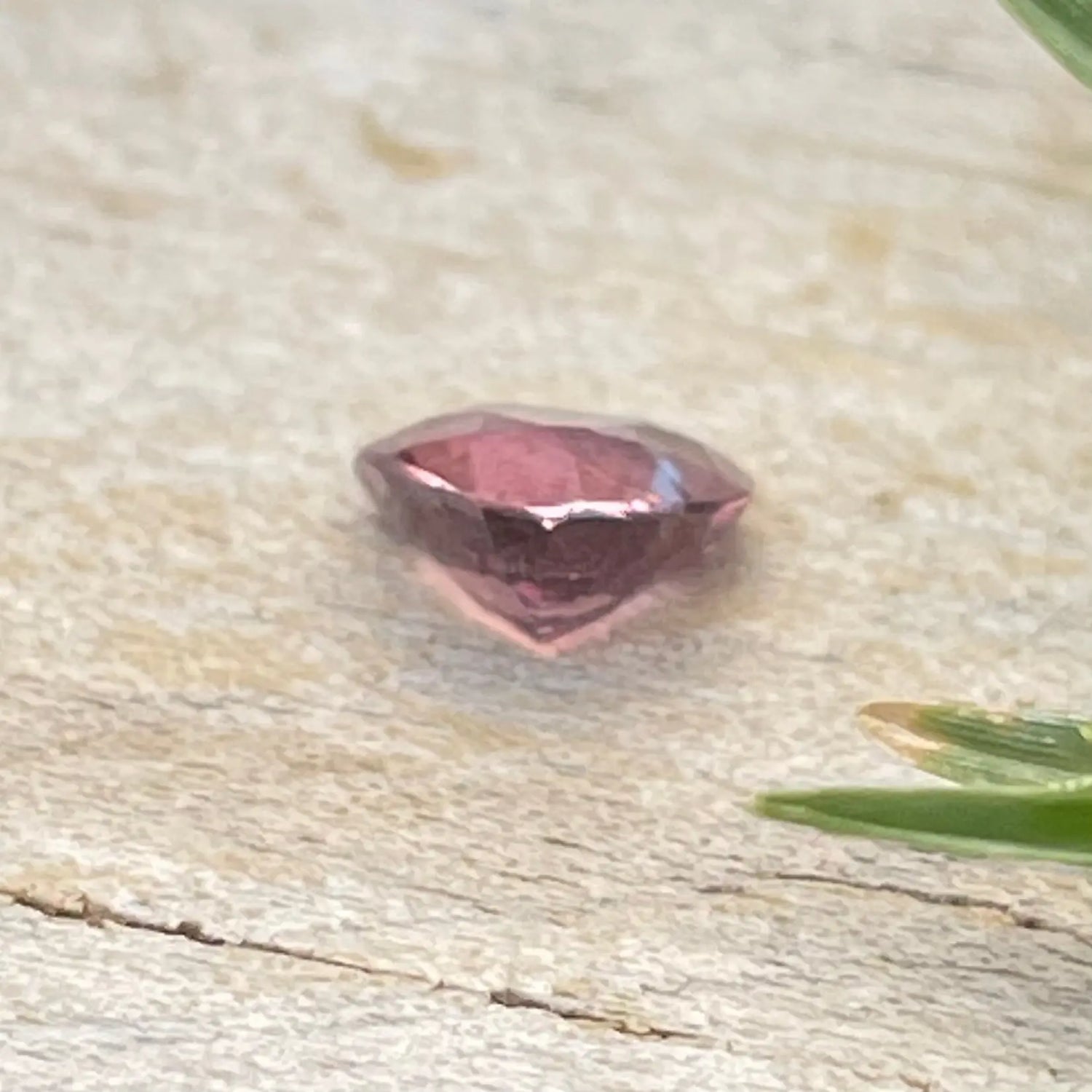 Natural Pink Brown Sapphire gems-756e