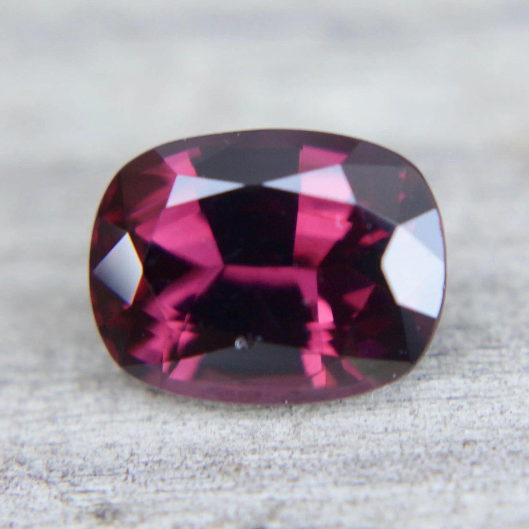 Natural Pink Purple Spinel gems-756e