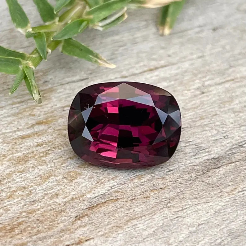 Natural Pink Purple Spinel gems-756e