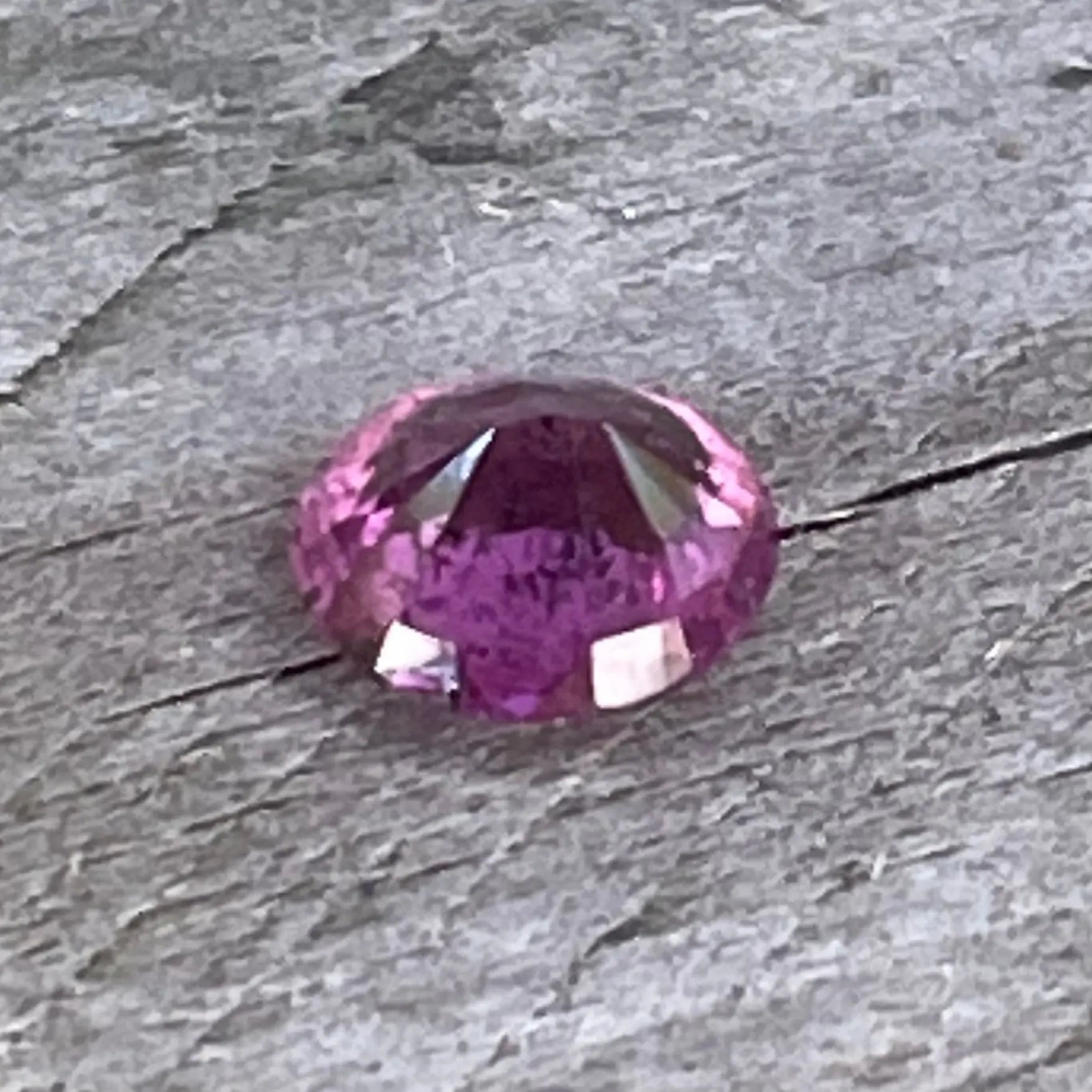 Natural Pink Sapphire gems-756e