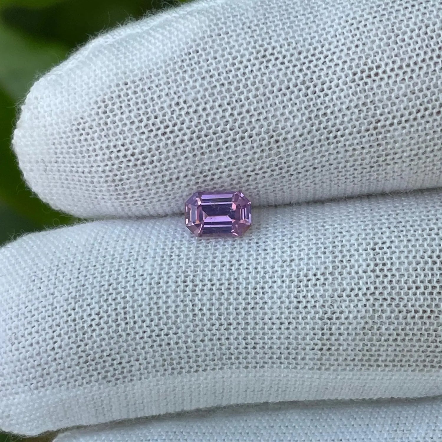 Natural Pink Sapphire gems-756e