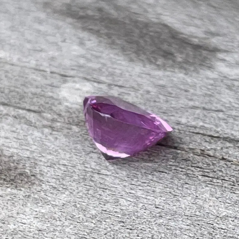 Natural Pink Sapphire gems-756e