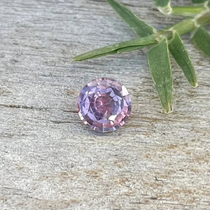 Natural Pink Sapphire gems-756e