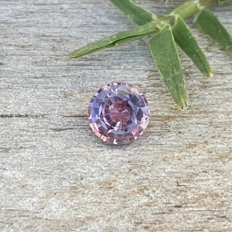 Natural Pink Sapphire gems-756e