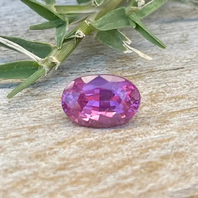 Natural Pink Sapphire gems-756e