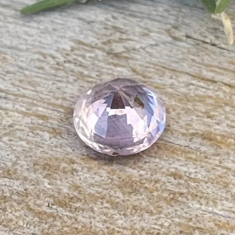 Natural Pink Sapphire gems-756e