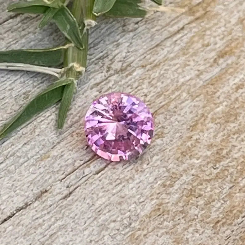 Natural Pink Sapphire gems-756e