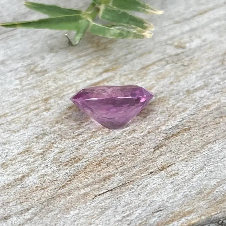 Natural Pink Sapphire gems-756e