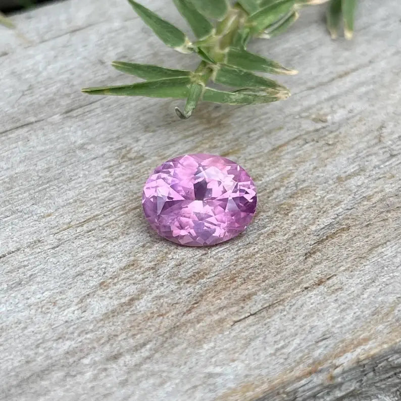 Natural Pink Sapphire gems-756e