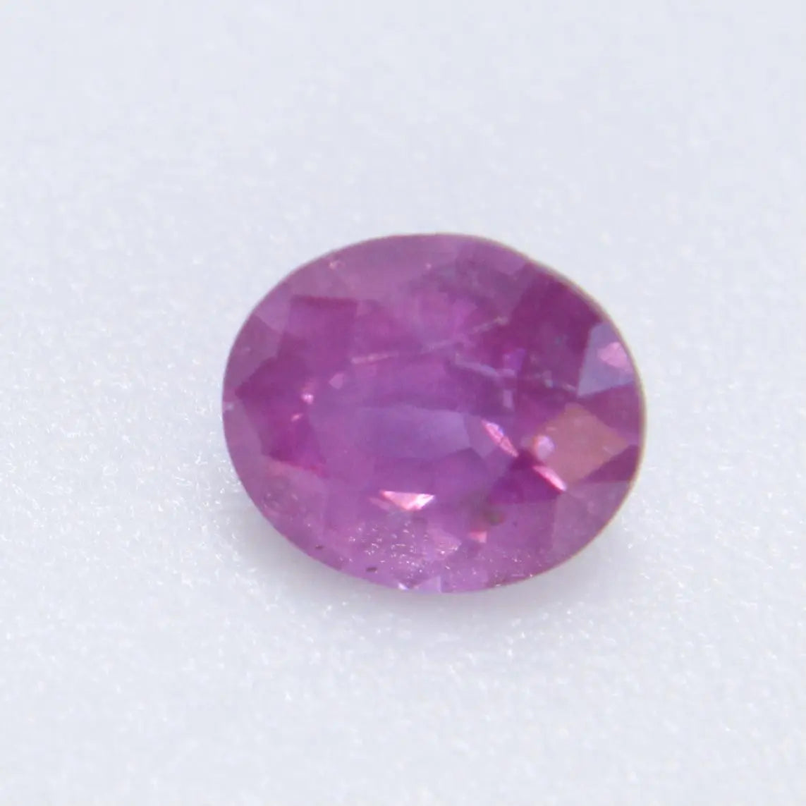 Natural Pink Sapphire gems-756e