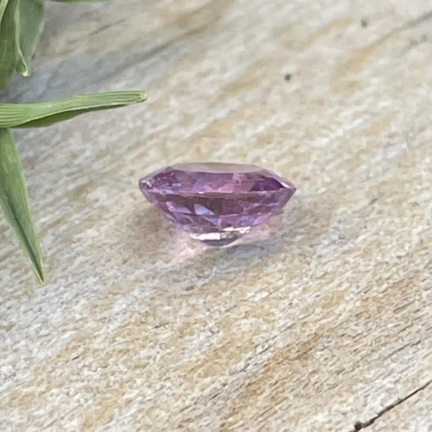 Natural Pink Sapphire gems-756e