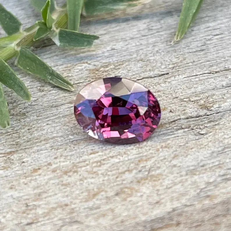 Natural Pink Sapphire gems-756e