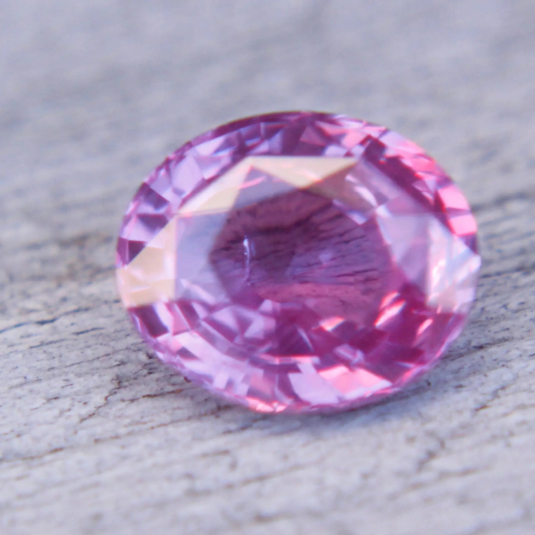 Natural Pink Sapphire gems-756e