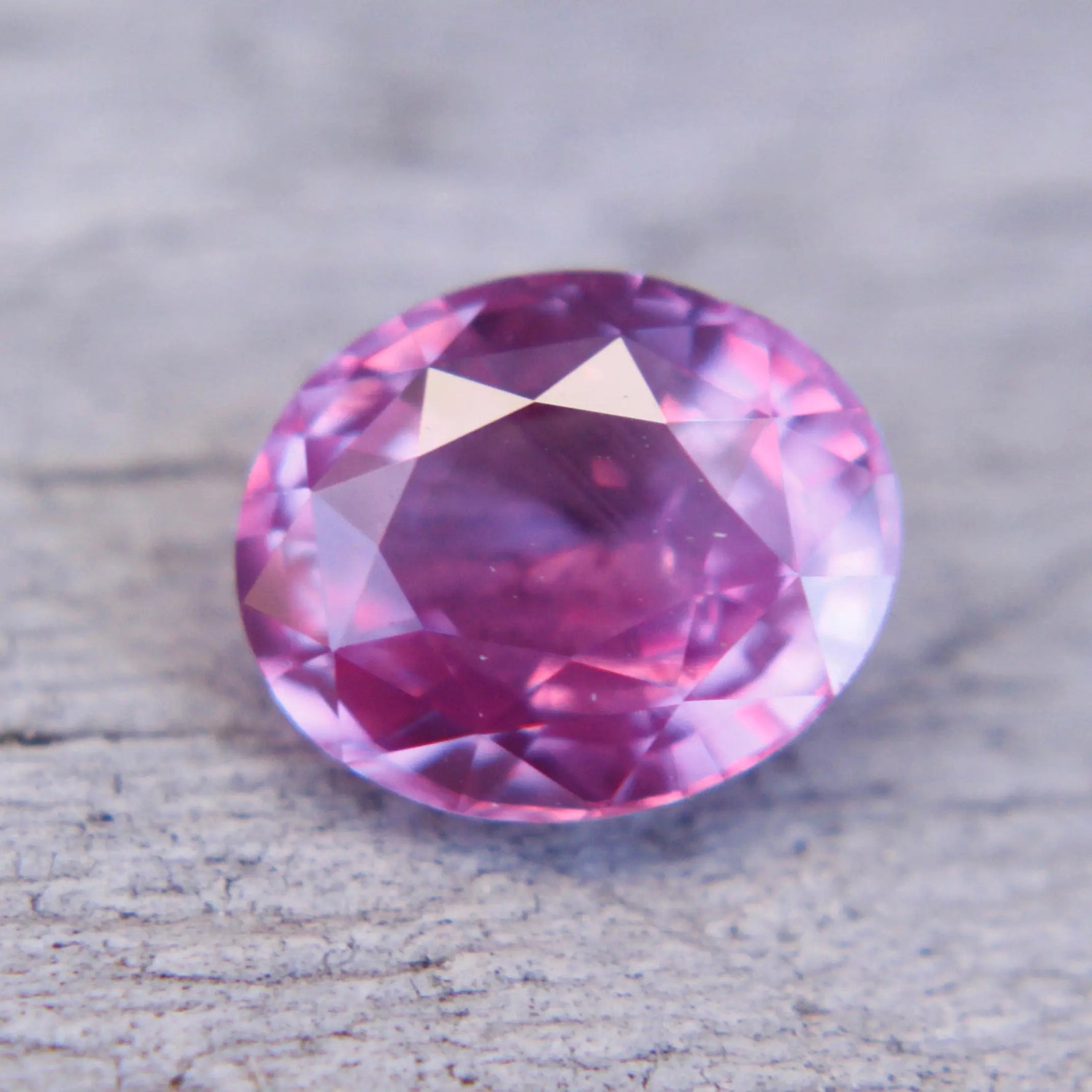 Natural Pink Sapphire gems-756e