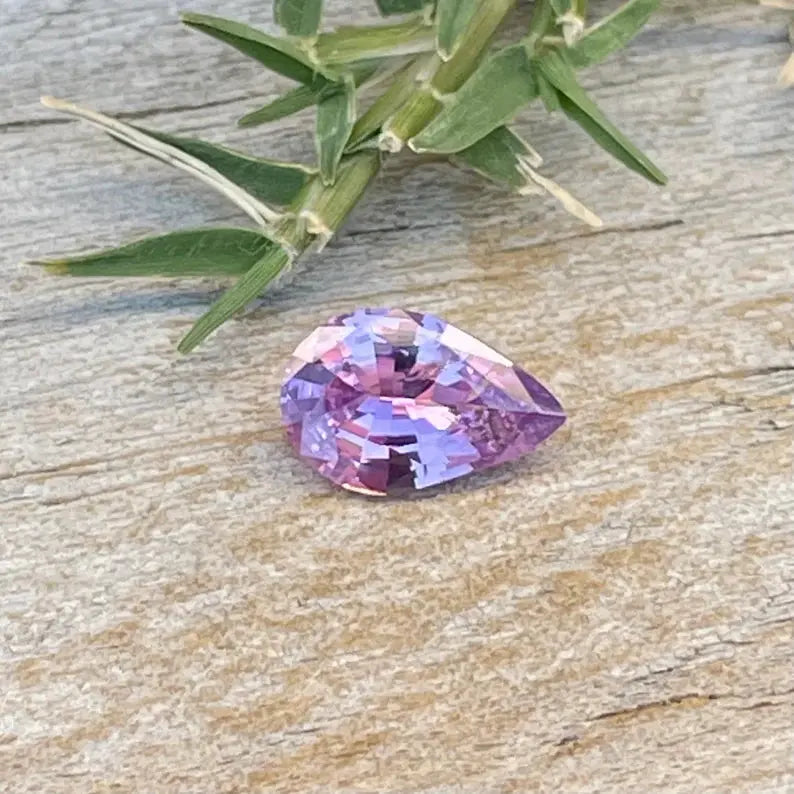 Natural Pink Sapphire gems-756e