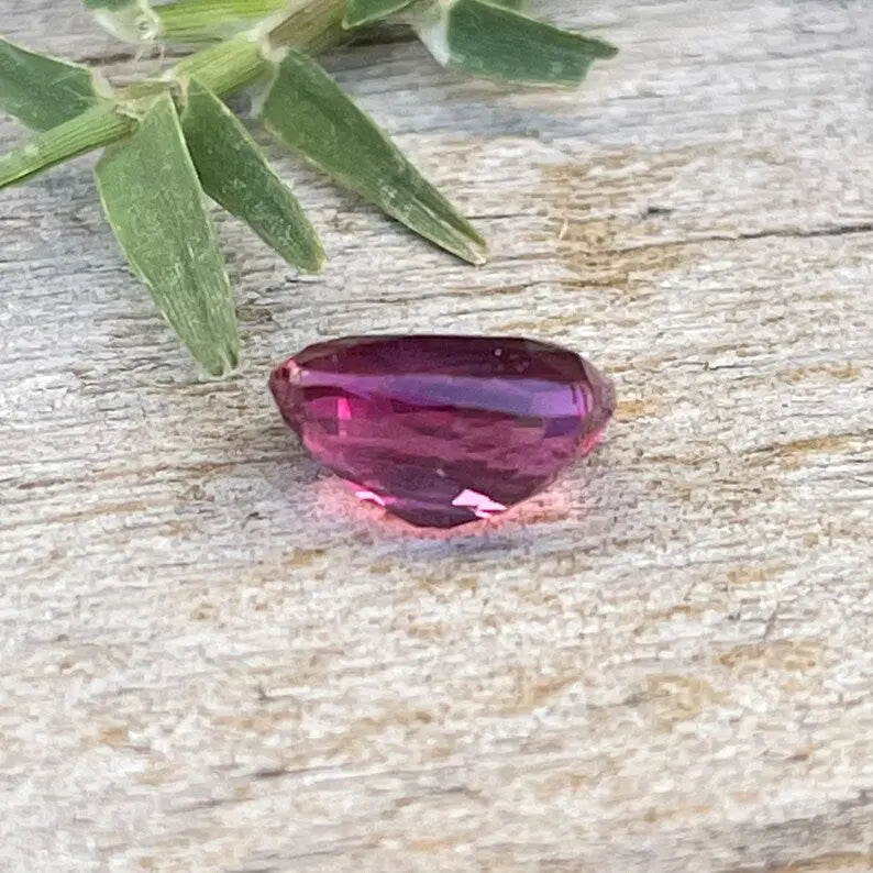 Natural Pink Sapphire gems-756e