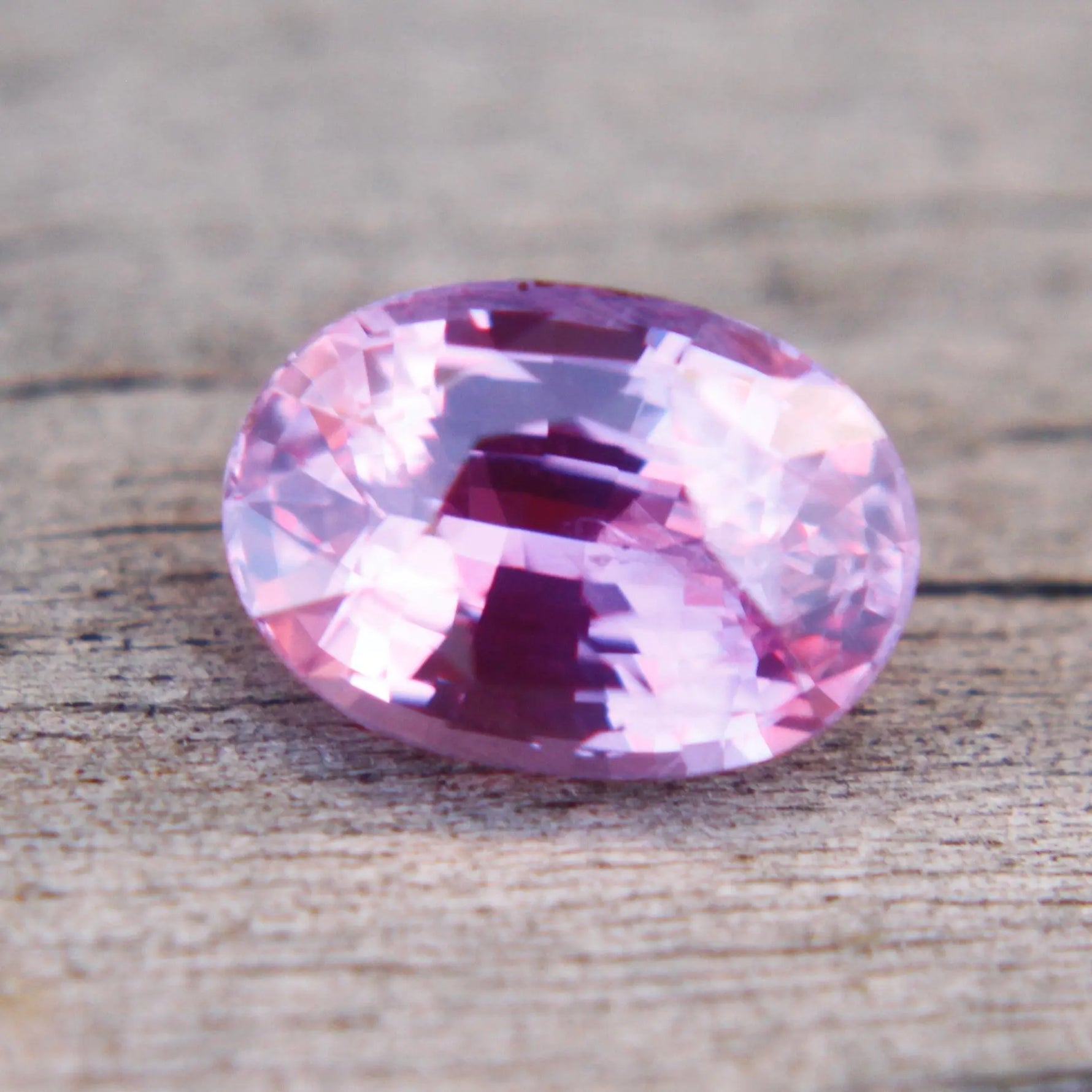 Natural Pink Sapphire gems-756e