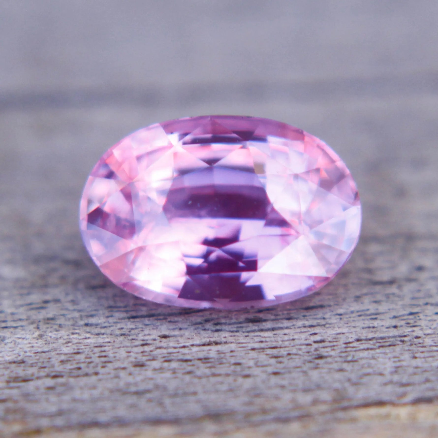 Natural Pink Sapphire gems-756e