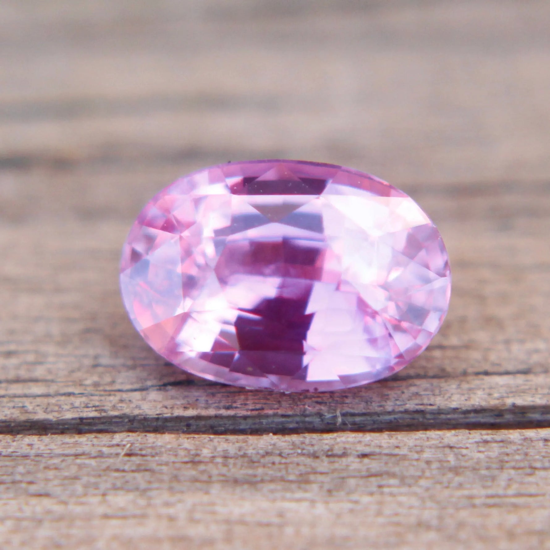 Natural Pink Sapphire gems-756e