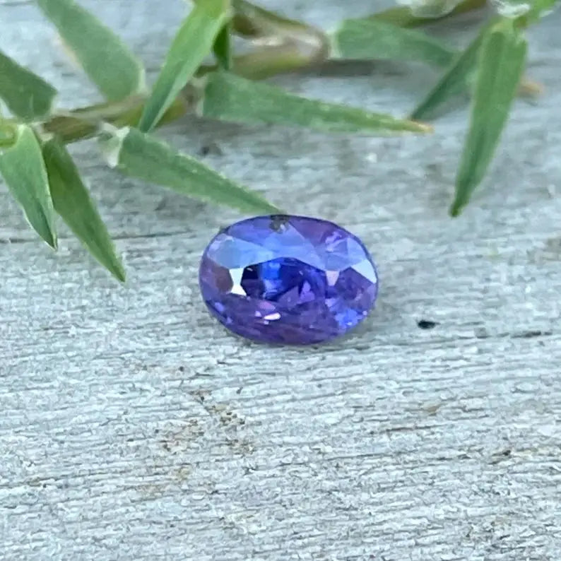 Natural Purple Sapphire gems-756e