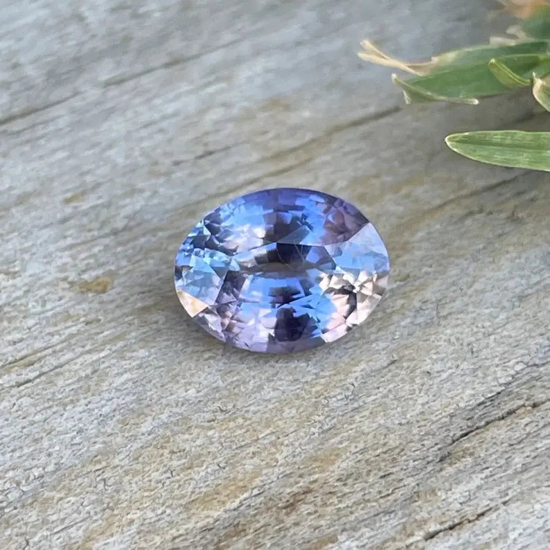 Natural Purple Sapphire gems-756e