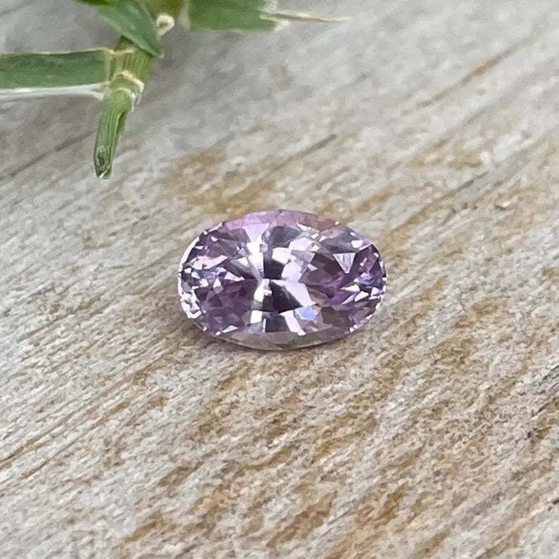 Natural Purple Sapphire gems-756e