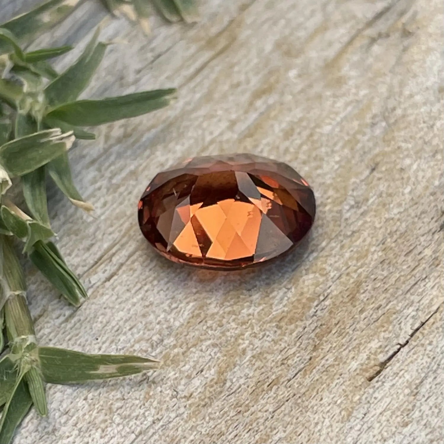 Natural Spessartine gems-756e