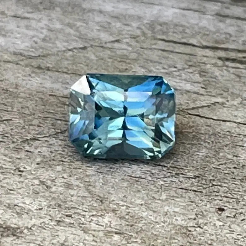 Natural Teal Sapphire Sapphirepal