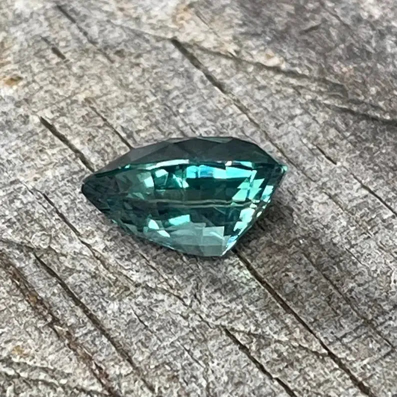 Natural Teal Sapphire Sapphirepal