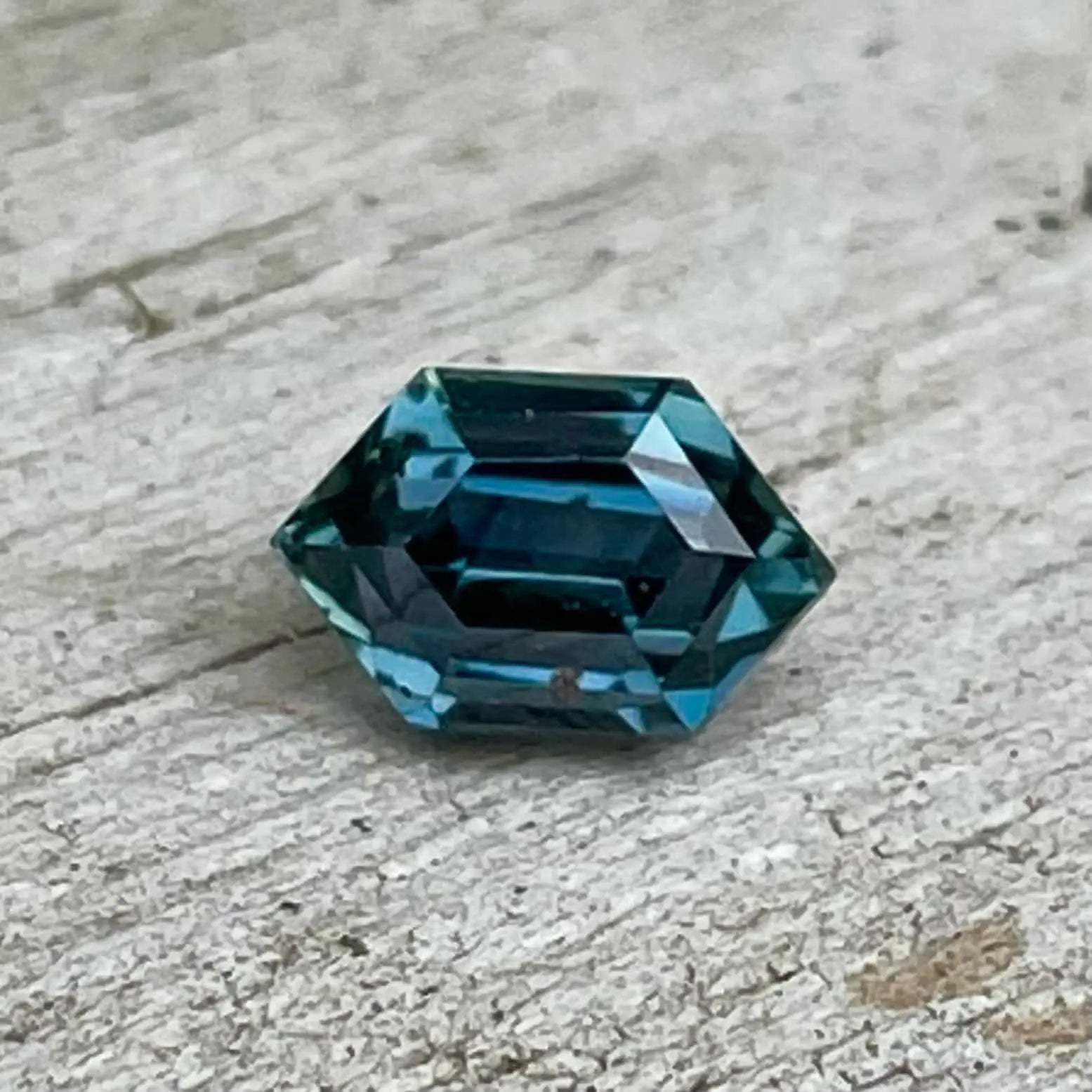 Natural Teal Sapphire Sapphirepal