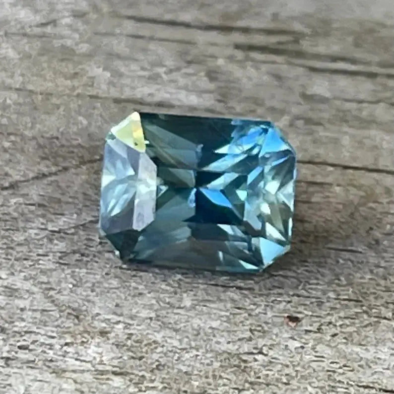 Natural Teal Sapphire Sapphirepal