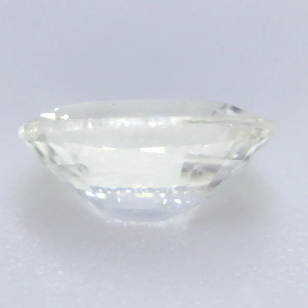 Natural White Sapphire gems-756e