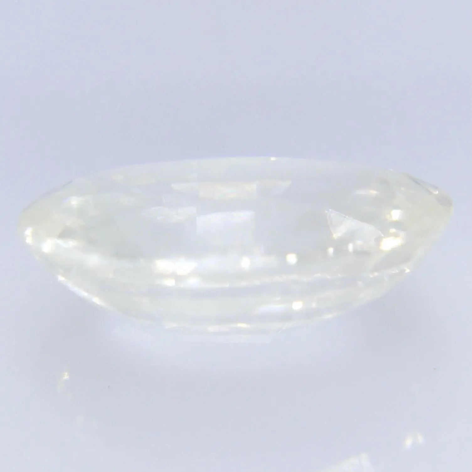 Natural White Sapphire gems-756e