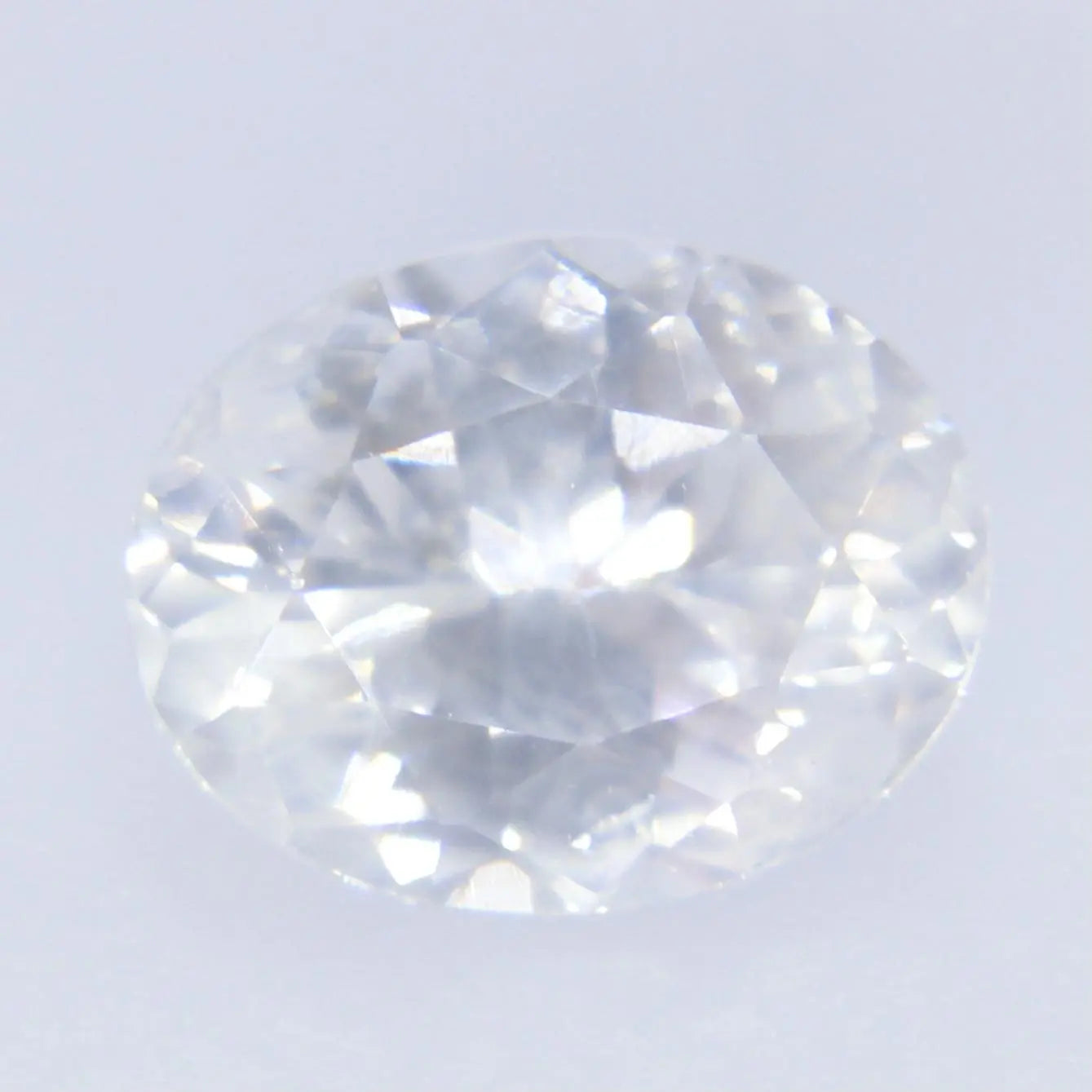 Natural White Sapphire gems-756e