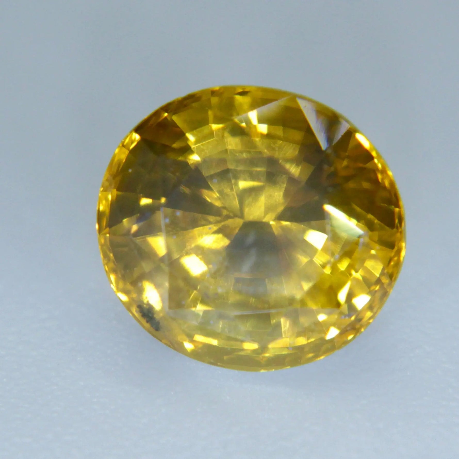 Natural Yellow Blue Sapphire gems-756e