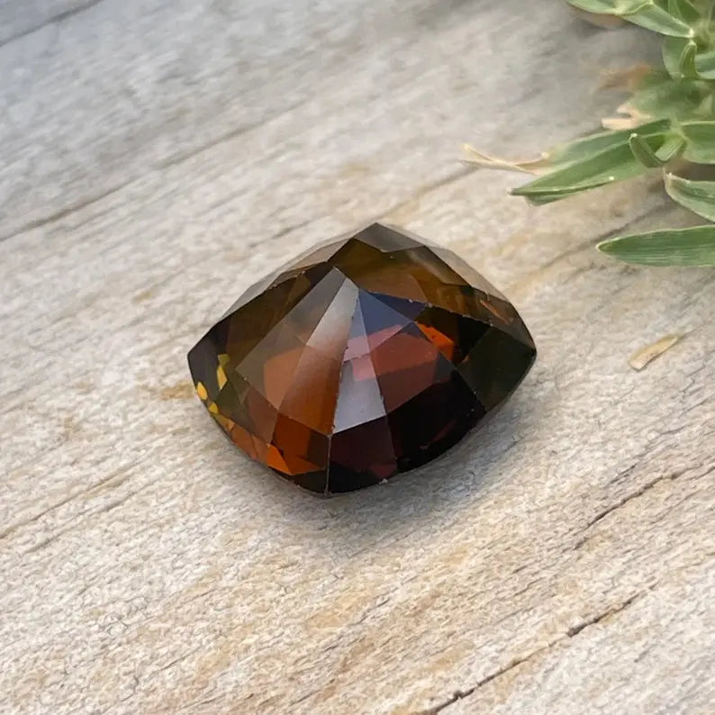 Natural Yellow Brown Tourmaline gems-756e