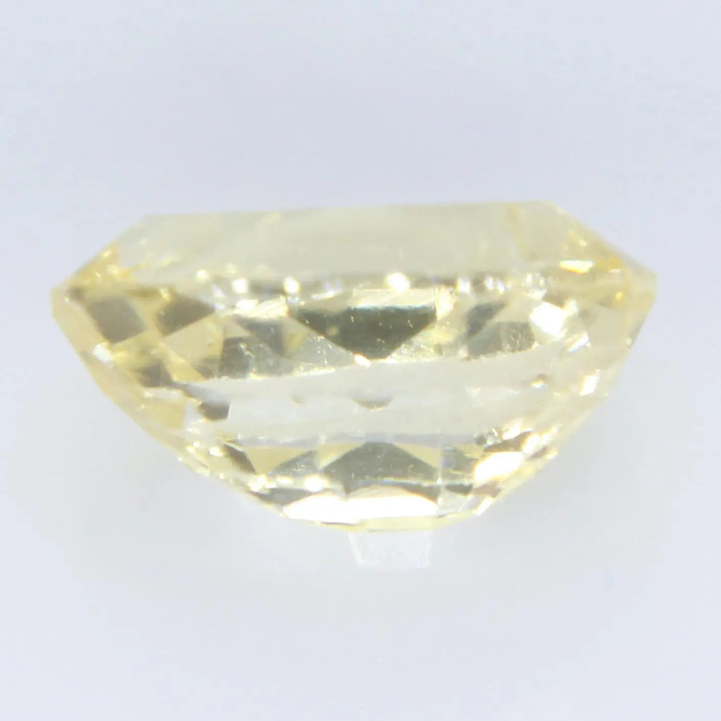 Natural Yellow Sapphire gems-756e