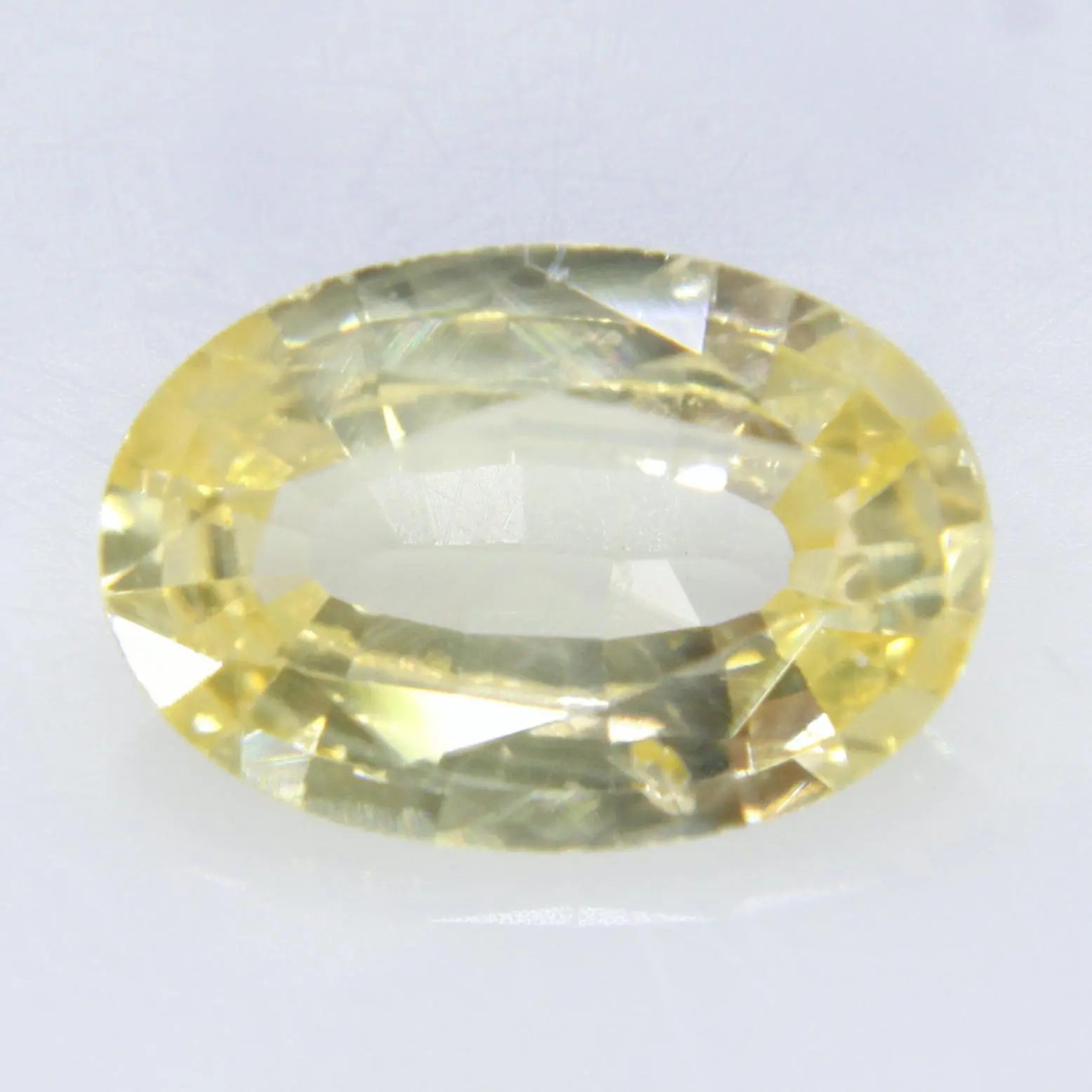 Natural Yellow Sapphire gems-756e