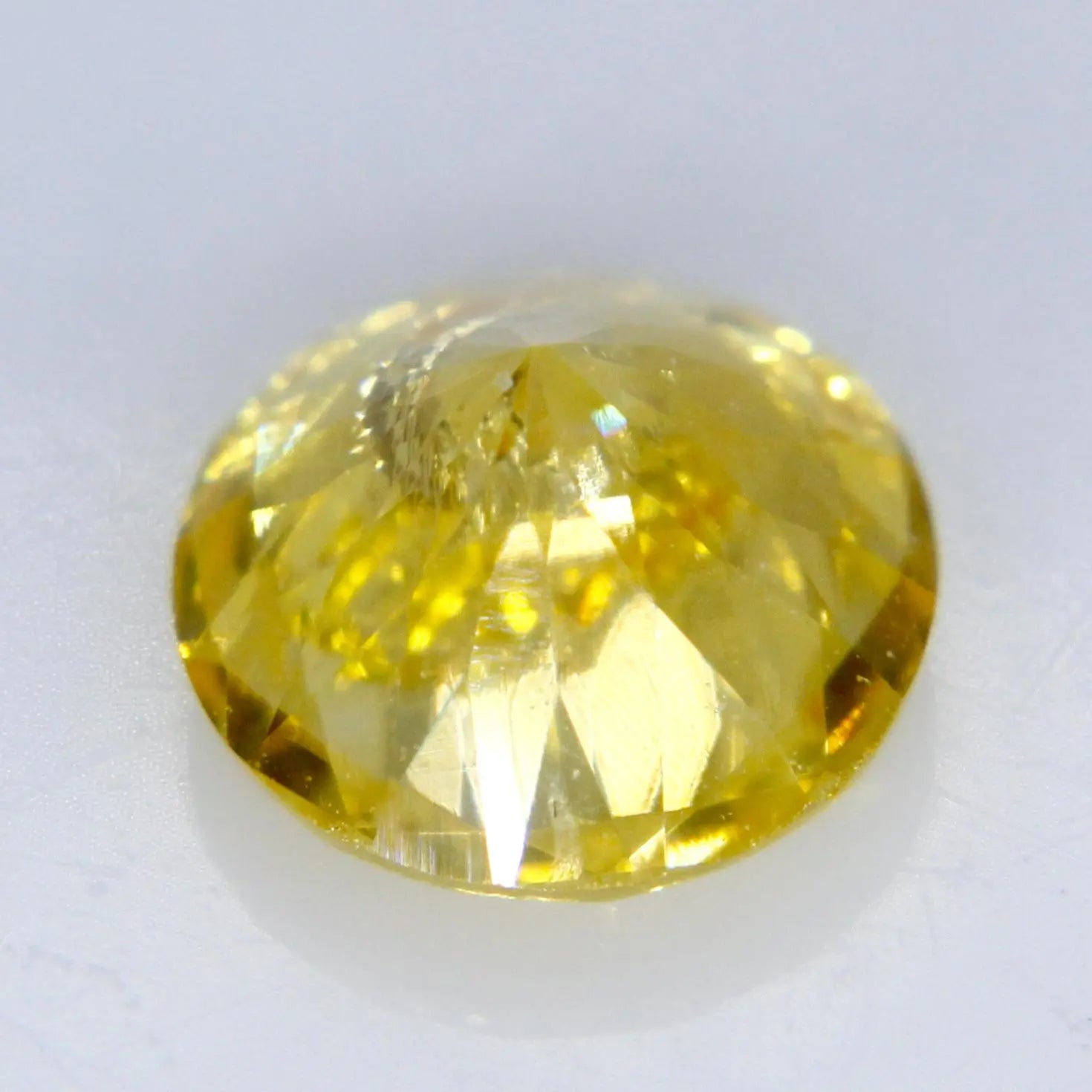 Natural Yellow Sapphire gems-756e