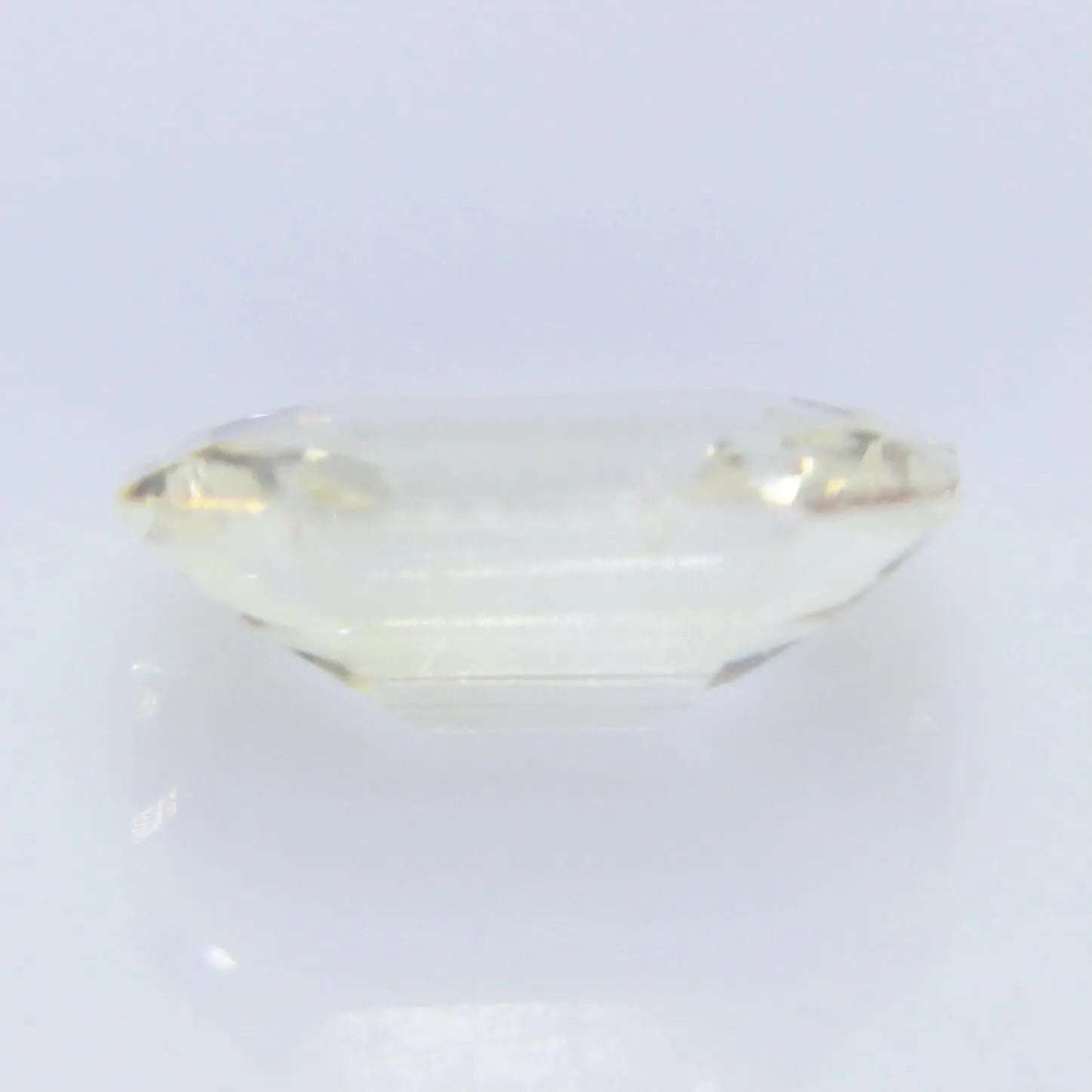 Natural Yellow Sapphire gems-756e