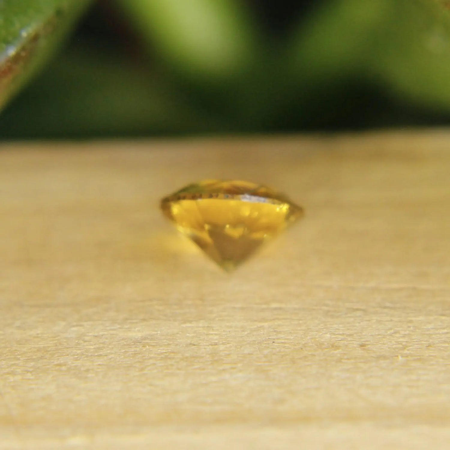 Natural Yellow Zircon gems-756e